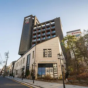 3* ホテル Junibino Hongdae