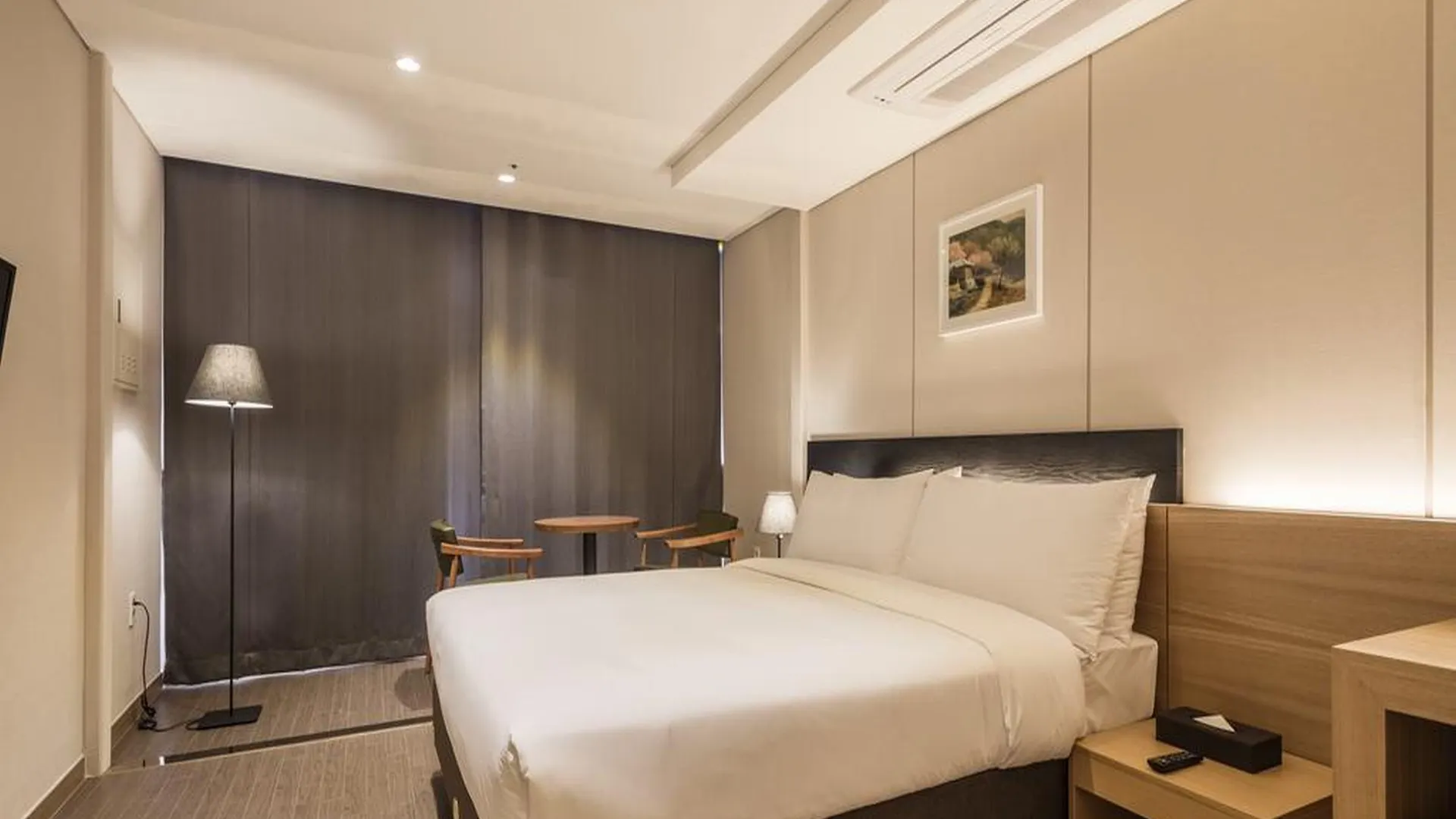 The First Stay Hotel Seoul 3*,  South Korea