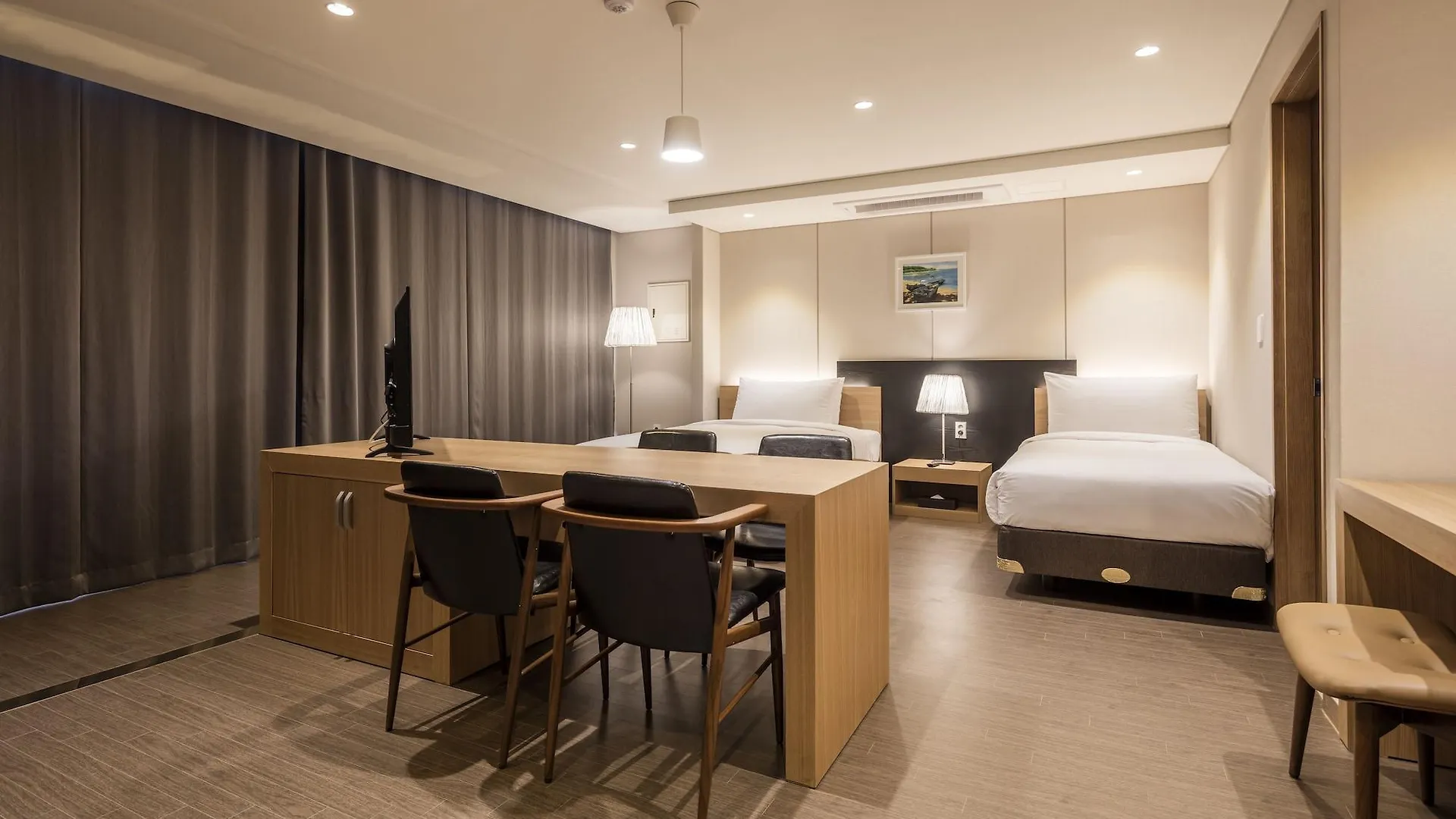 The First Stay Hotel Seoul