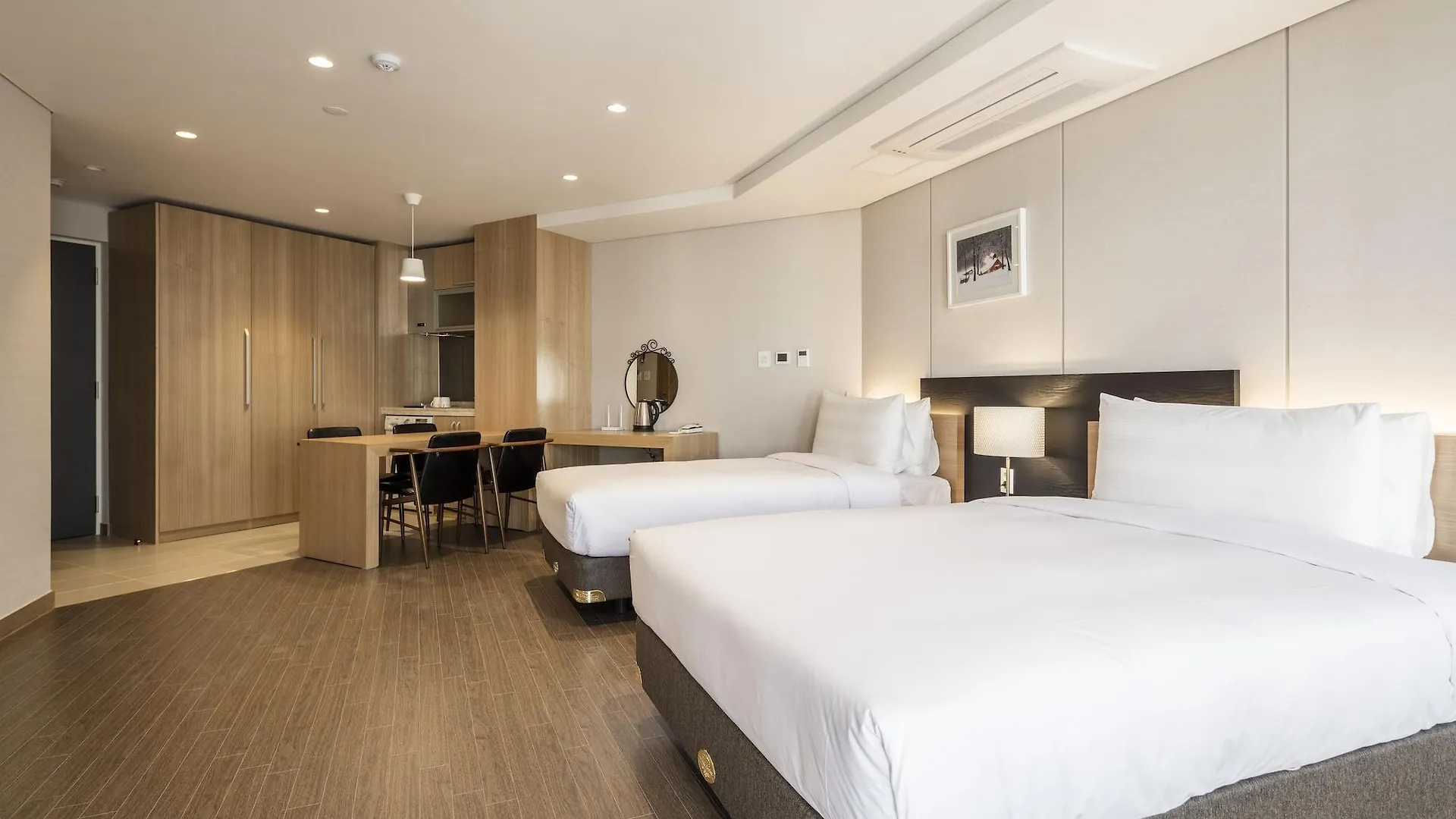 ***  The First Stay Hotel Seoul Sydkorea